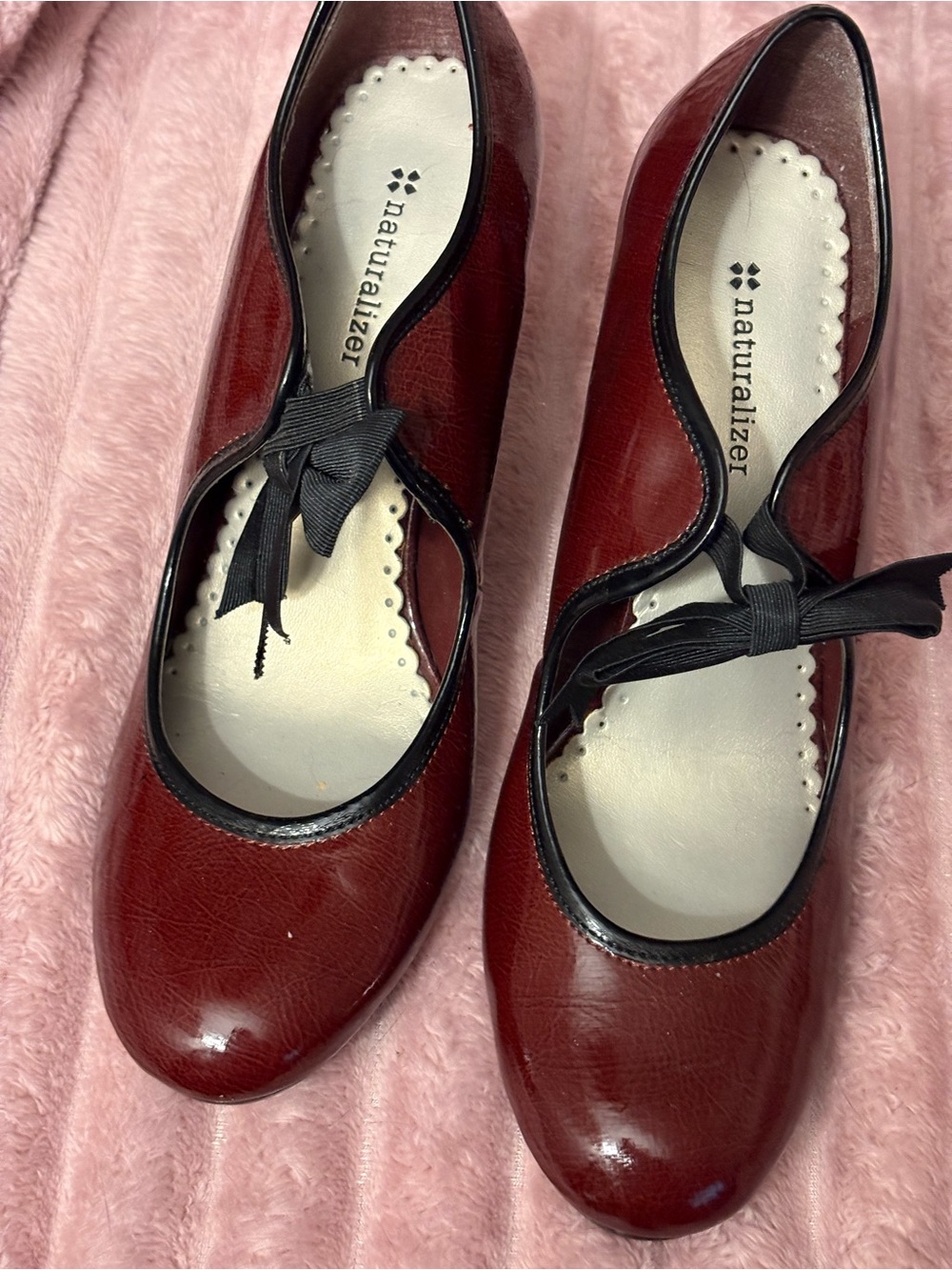 Naturalizer Burgundy Patent Mary Jane Flats with Black Bow Trim
